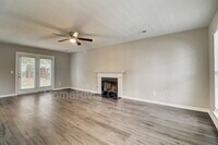 645 New Stock Dr photo'