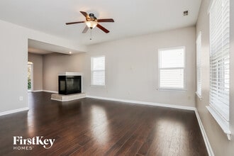 1027 Glengarry Dr in Wentzville, MO - Building Photo - Building Photo
