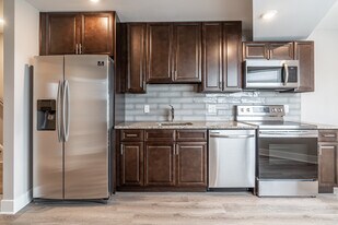 421 N 39th St, Unit C in Philadelphia, PA - Building Photo