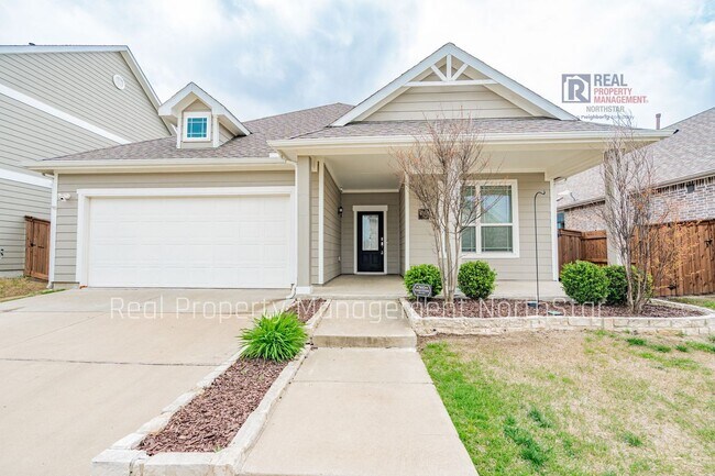 property at 4038 Lagoon Pl
