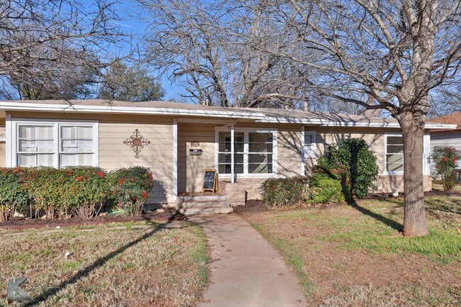 property at 4042 Benbrook St