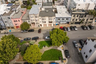 1230 Broadway in San Francisco, CA - Building Photo - Building Photo