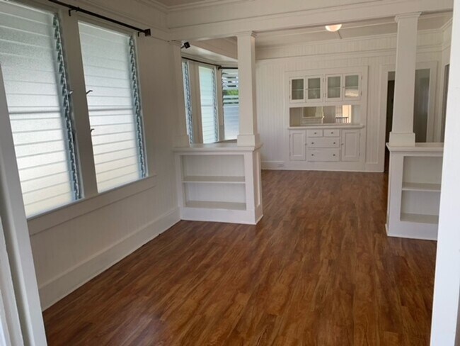 1516 Enos Ln-Unit -MAIN in Honolulu, HI - Building Photo - Building Photo