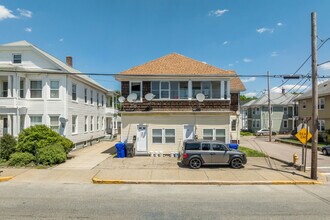 1101-1103 Lonsdale Ave in Central Falls, RI - Building Photo - Building Photo