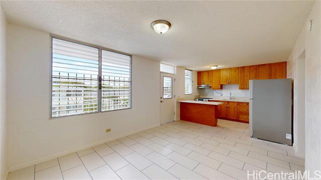 39 Hi?aloa St in Honolulu, HI - Building Photo - Building Photo