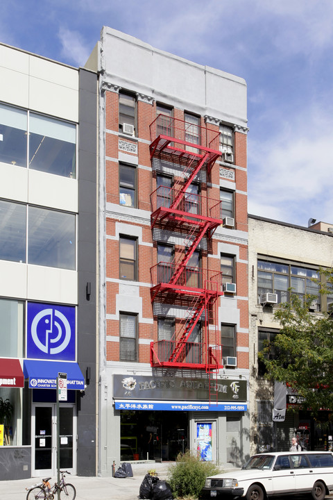 46 Delancey St in New York, NY - Building Photo