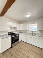 317 E Lindbergh Blvd in Universal City, TX - Building Photo - Building Photo