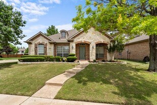 2404 Windgate Dr in Frisco, TX - Building Photo
