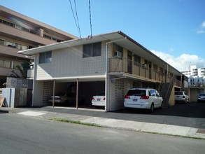 1330 Matlock Ave in Honolulu, HI - Building Photo - Building Photo