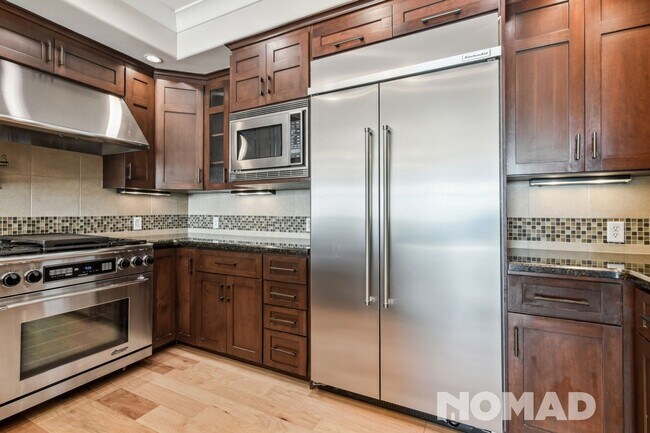 4909 N Woodmere Fairway in Scottsdale, AZ - Building Photo - Building Photo
