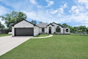 1406 Williams Trace in Baytown, TX - Building Photo