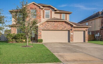 318 Bolton Dr in League City, TX - Building Photo - Building Photo
