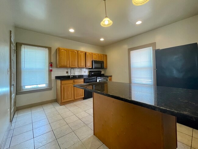 47 Carolina Ave, Unit 2