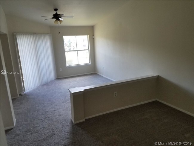 4815 Via Palm Lakes-Unit -1414 in West Palm Beach, FL - Foto de edificio - Building Photo