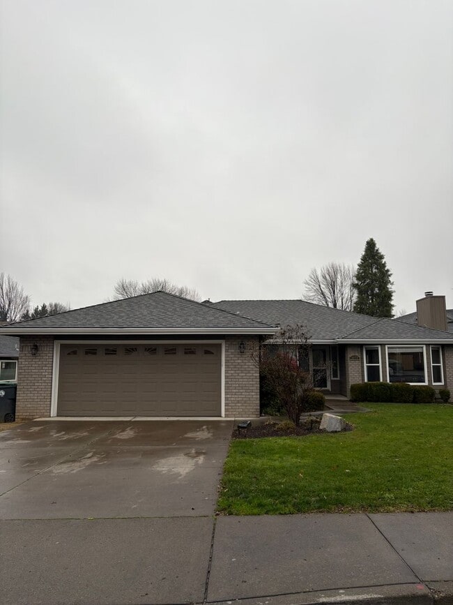 property at 3079 Sycamore Wy