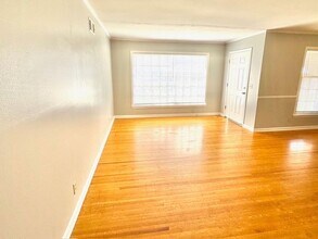 3040 Egan Dr-Unit -09b4d4ea-f489-11e9-88ab-b083fed15705 in Memphis, TN - Building Photo - Building Photo