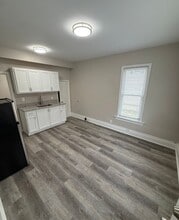 25 Parkview St in Mount Clemens, MI - Building Photo - Building Photo