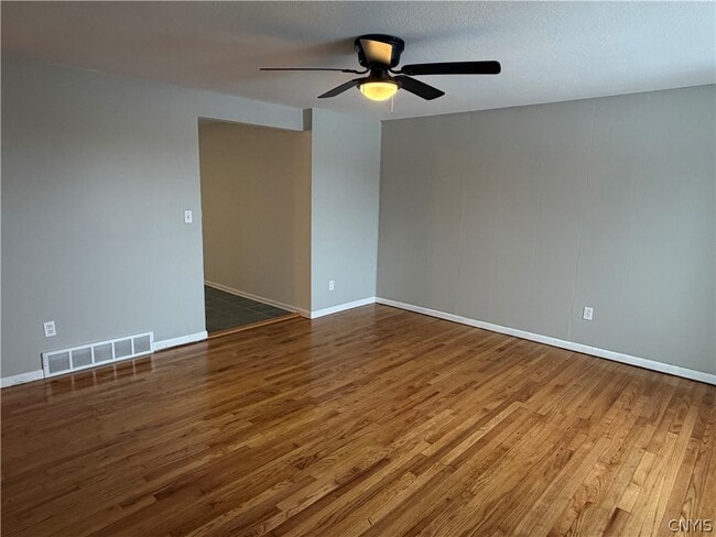 property at 8587 Caughdenoy Rd