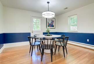 7 Carol Ln in Berwyn, PA - Building Photo - Building Photo