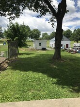 203-205 Chestnut St in Mt Holly Springs, PA - Building Photo - Building Photo