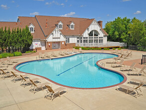 The Springs Apartment Homes in Novi, MI - Foto de edificio - Building Photo