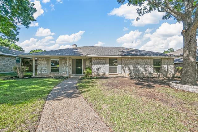 3205 Lemmontree Ln in Plano, TX - Building Photo