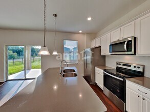 22500 Bellini Cir in Land O Lakes, FL - Building Photo - Building Photo