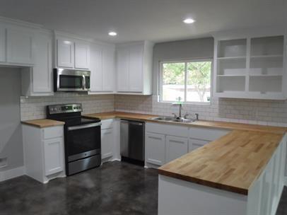 607 E Day St in Denison, TX - Building Photo - Building Photo