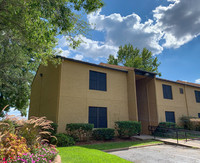 Foxborough Cove in Shreveport, LA - Foto de edificio - Building Photo