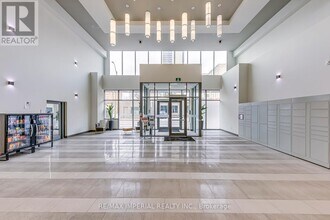 49 Walnut St S in Hamilton, ON - Building Photo - Building Photo