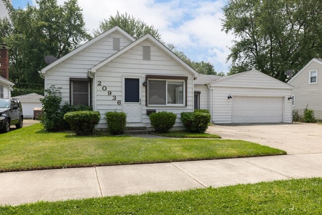 20936 Ridgemont Rd