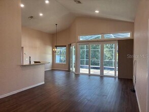 736 Sunflower Dr in Palm Harbor, FL - Building Photo - Building Photo