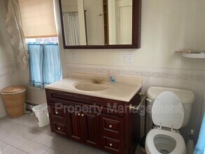 793 Gifford Rd in Westport, MA - Building Photo - Building Photo