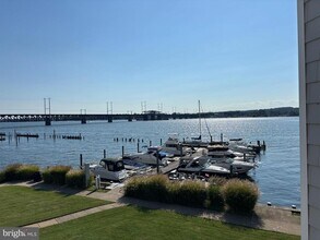 25 Owens Landing Ct in Perryville, MD - Building Photo - Building Photo