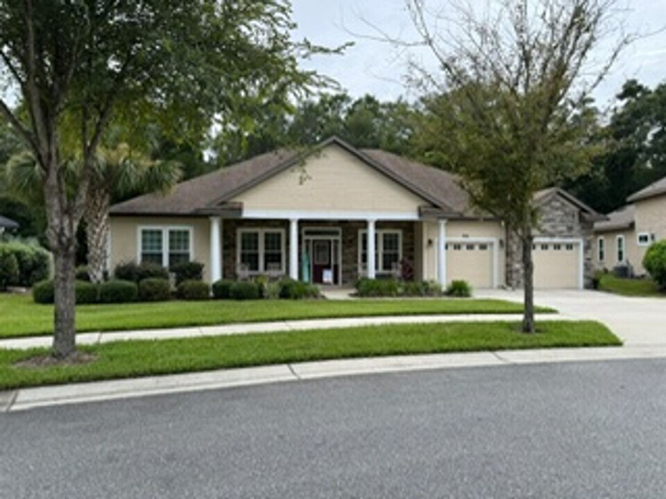 7971 SW 80th Ln in Gainesville, FL - Foto de edificio