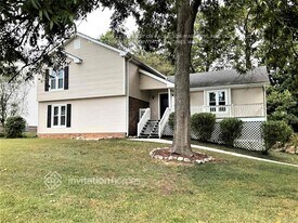 1212 Summit Chase Dr SW in Snellville, GA - Building Photo