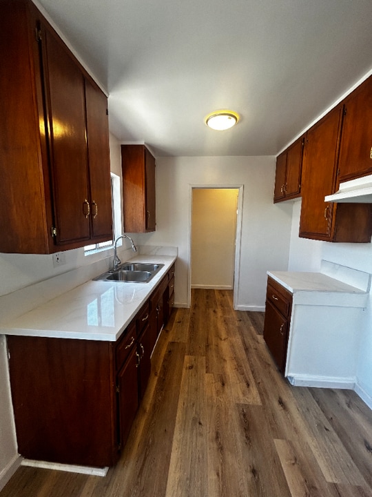 6318 Gentry St in Huntington Park, CA - Building Photo