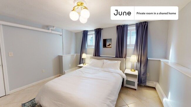 Room in Shared 6 bed/2 bath home, Unit C in Boston, MA - Building Photo - Building Photo