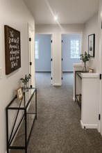 7729-174A 174A Ave NW in Edmonton, AB - Building Photo - Building Photo