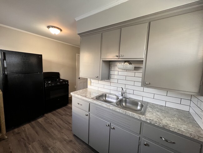 221 Prospect Ave NE, Unit 221 Prospect in Grand Rapids, MI - Building Photo - Building Photo