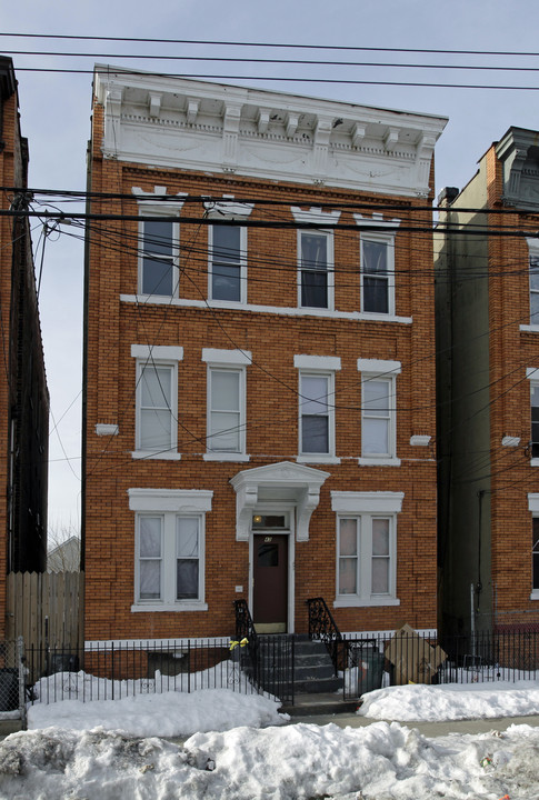 43 Grant Ave in Jersey City, NJ - Building Photo