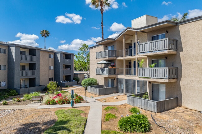 Hendrix Apartments - A 55+ Lifestyle Community