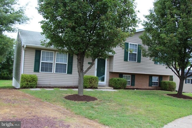 property at 29606 Skipton Ct