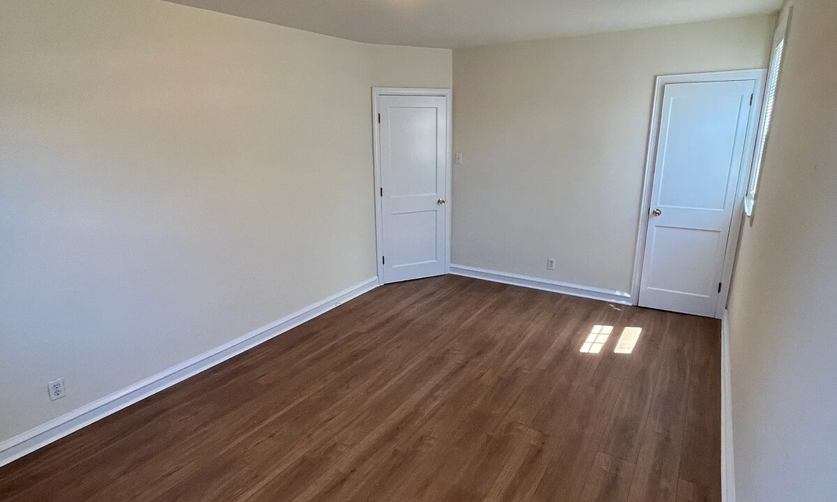 7320 Frontenac St in Philadelphia, PA - Building Photo