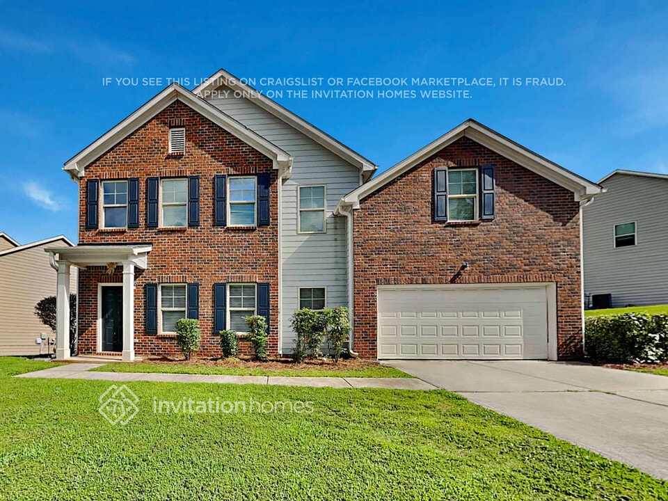 342 Forrest Hills Dr in Dallas, GA - Building Photo