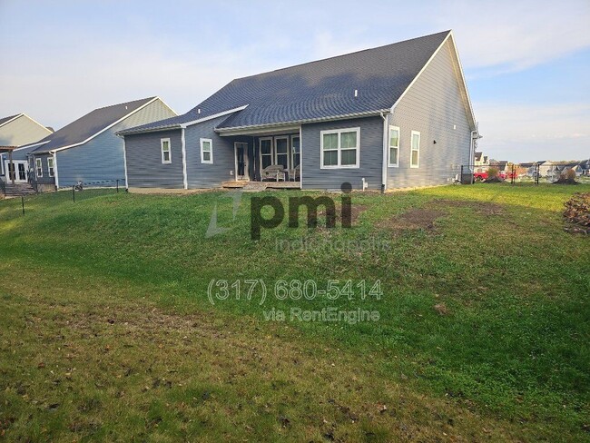 7199 W Stone Pass in New Palestine, IN - Building Photo - Building Photo