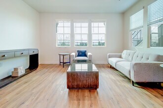 Continental Villages in Moreno Valley, CA - Building Photo - Building Photo