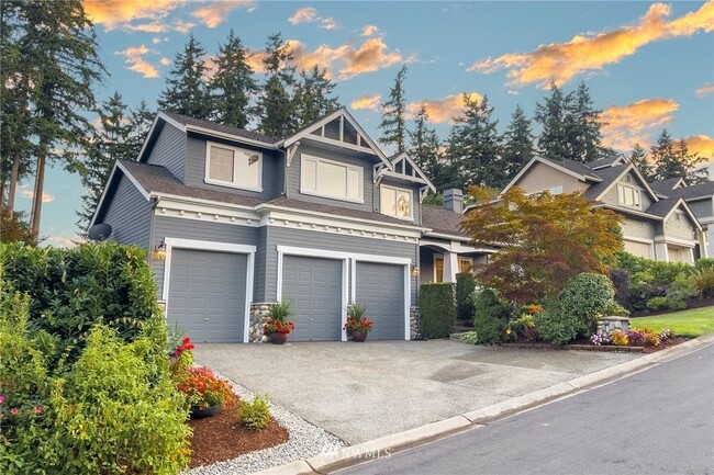 13711 NE 135th Pl in Kirkland, WA - Building Photo - Building Photo