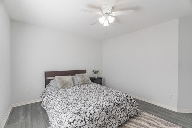 property at 2006 Creek Run Dr