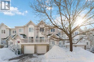 106 Castlegreen Private in Ottawa, ON - Building Photo